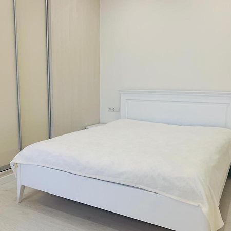 New Appartment In Yuzhny Yuzhne Ngoại thất bức ảnh