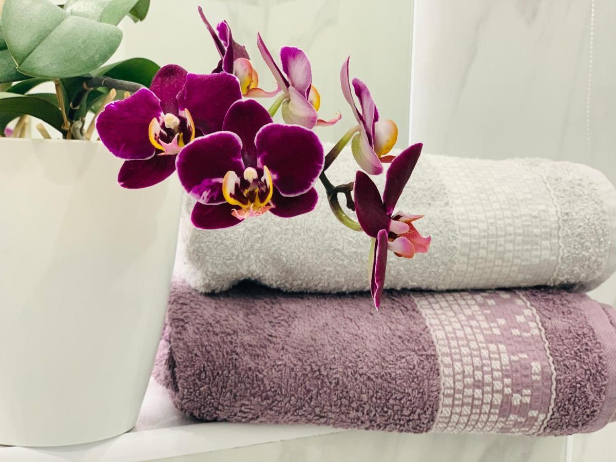 New Appartment In Yuzhny Yuzhne Ngoại thất bức ảnh